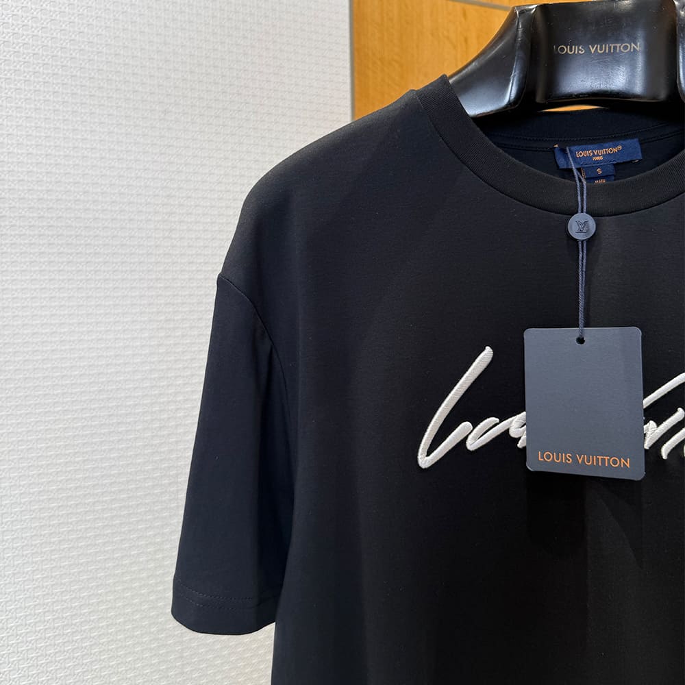 LV UNISEX SHIRT(size:XS|S|M|L)