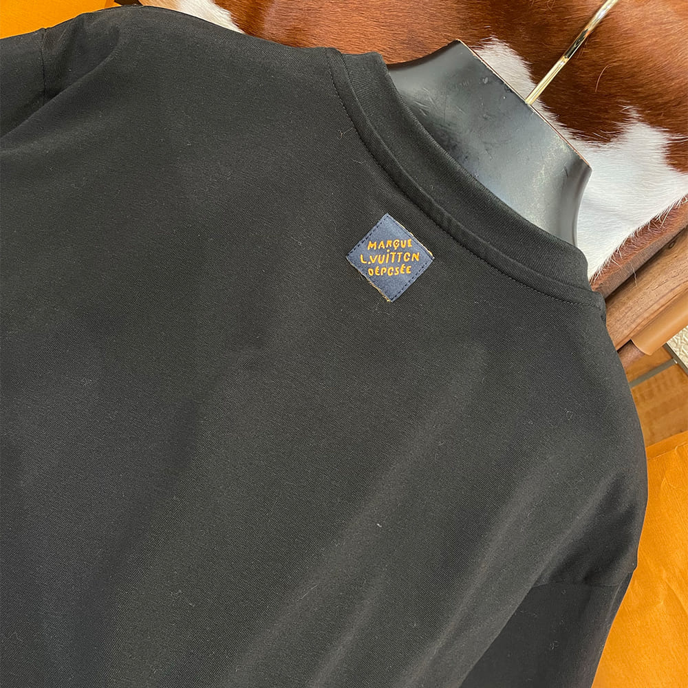 LV UNISEX SHIRT(size:S|M|L|XL)