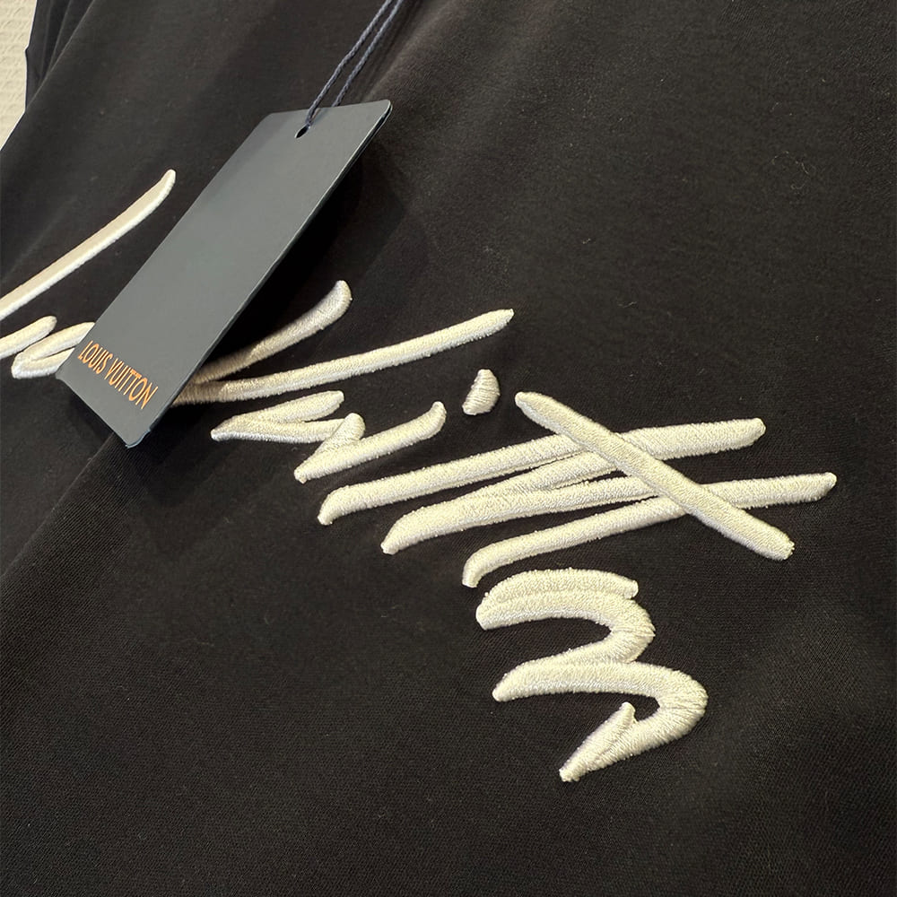 LV UNISEX SHIRT(size:XS|S|M|L)