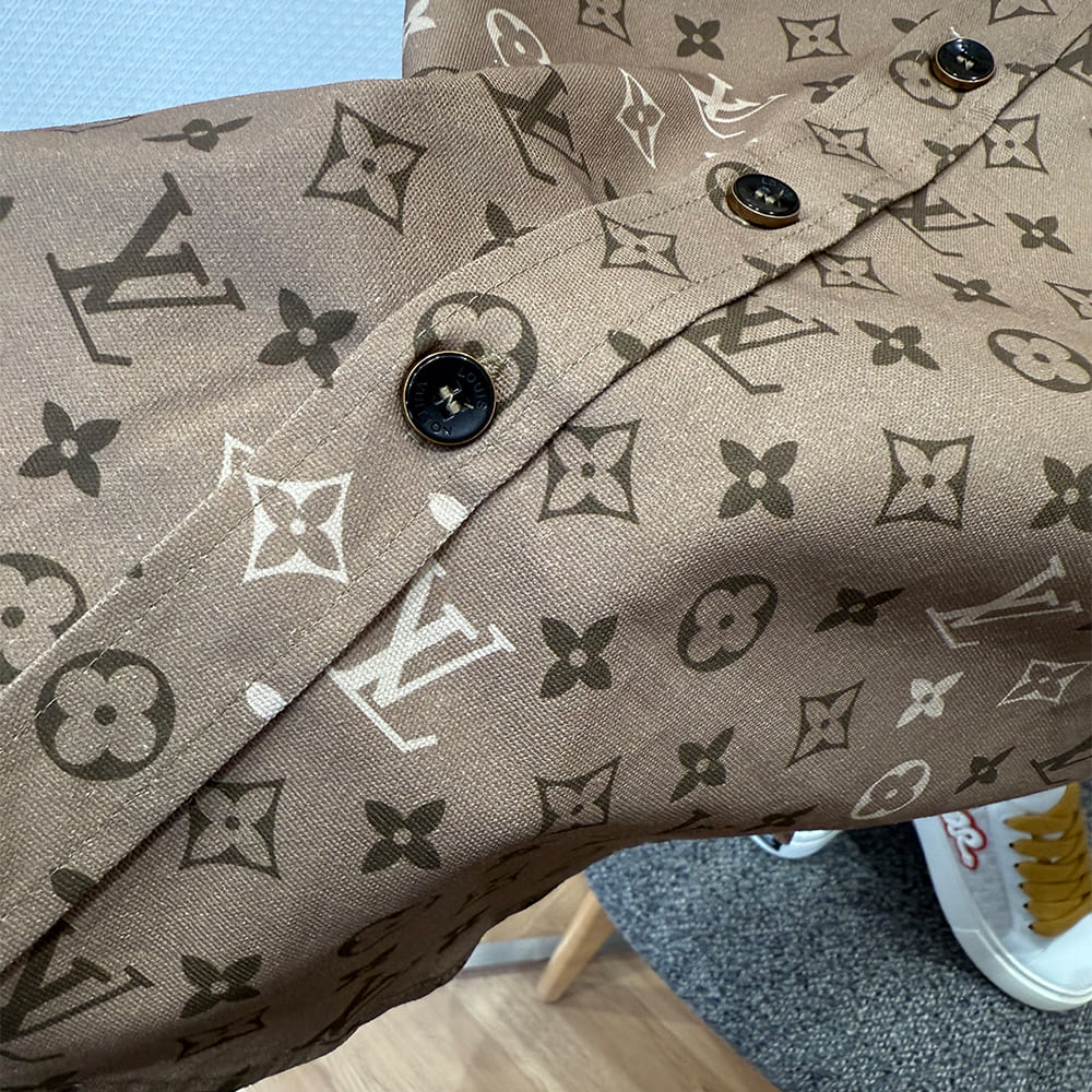 LV UNISEX SHIRT(size:S|M|L|XL)