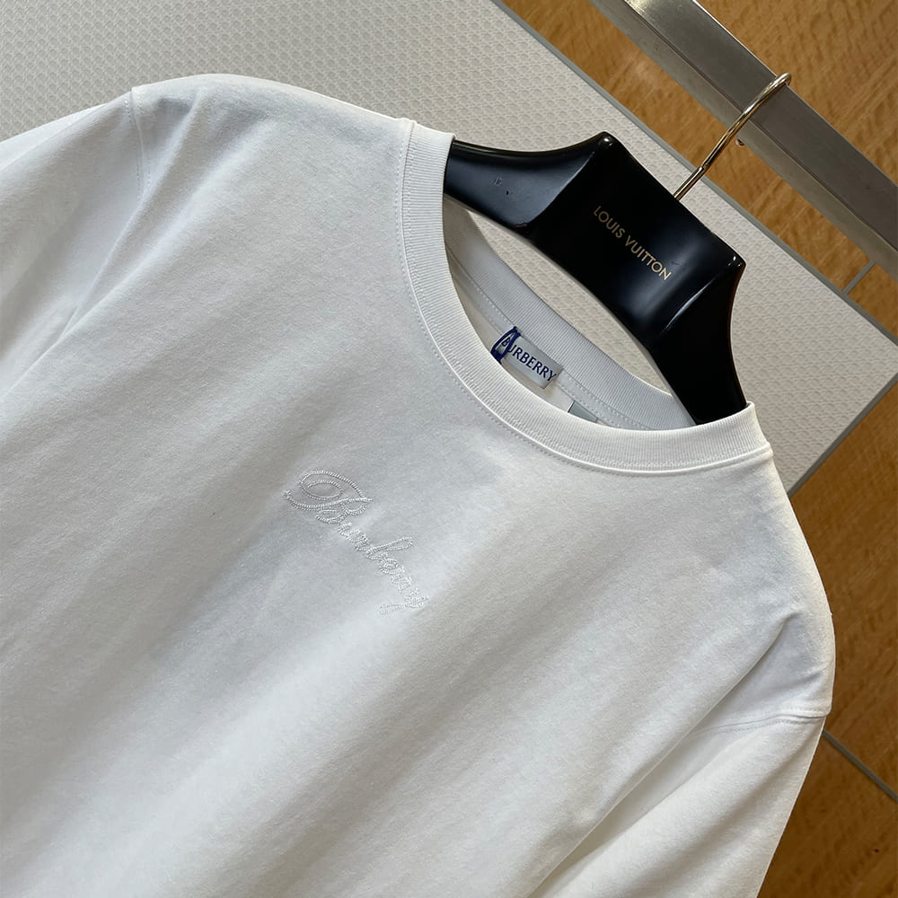 Bv*b*rry UNISEX SHIRT(size:S|M|L|XL)