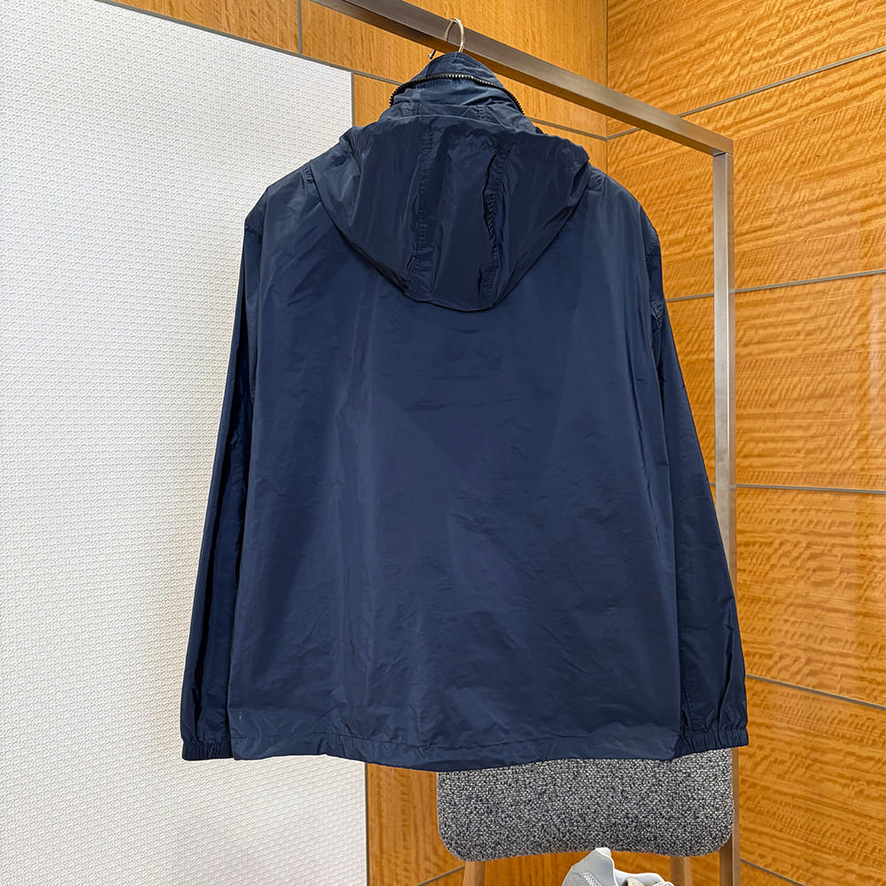 Bv*b*rry UNISEX COAT(size:S|M|L|XL)