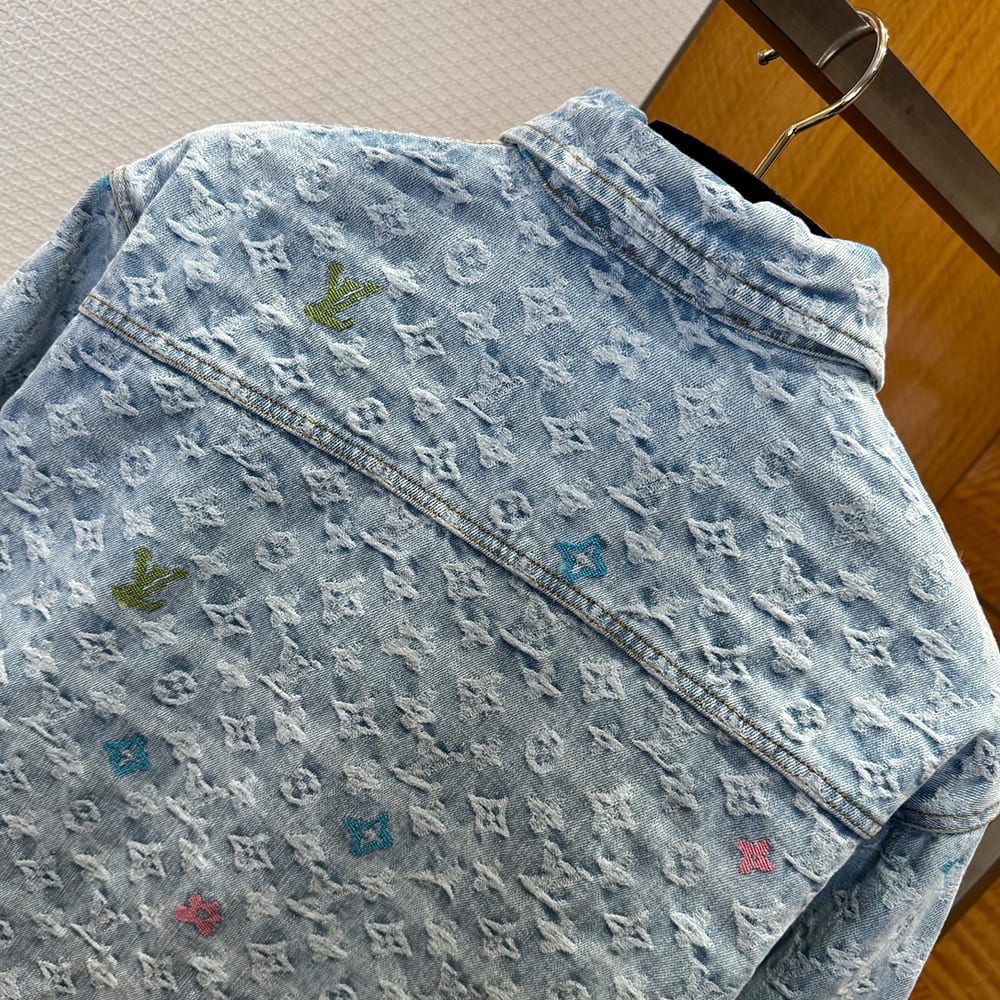 LV UNISEX SHIRT(size:S|M|L|XL)