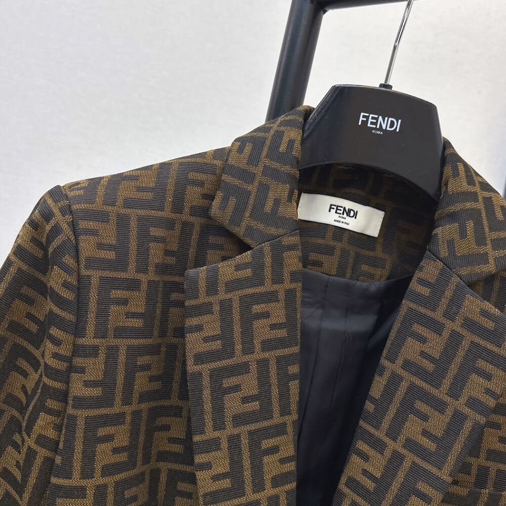F**di WOMEN COAT(size:S|M|L)