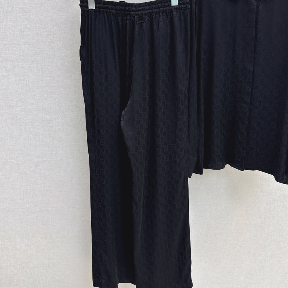 F**di WOMEN SUIT(size:S|M|L)