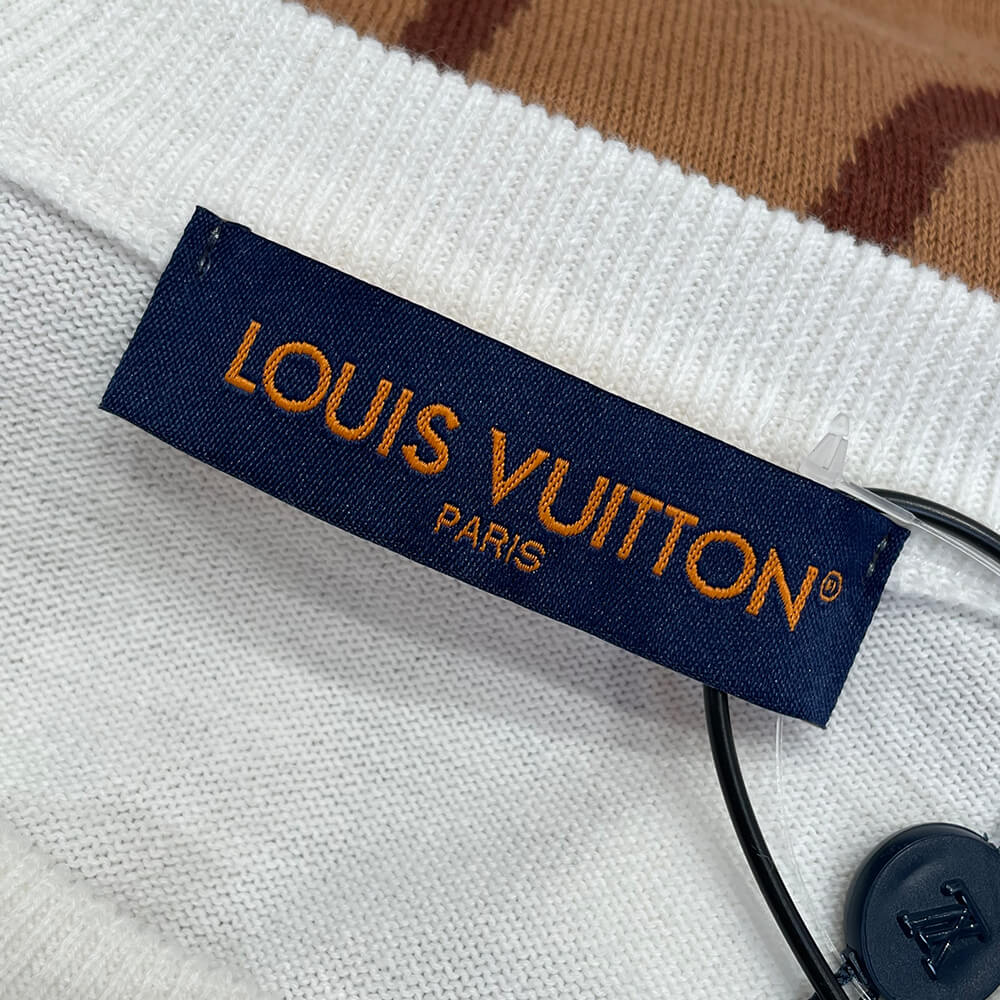 LV UNISEX SHIRT(size:S|M|L|XL)