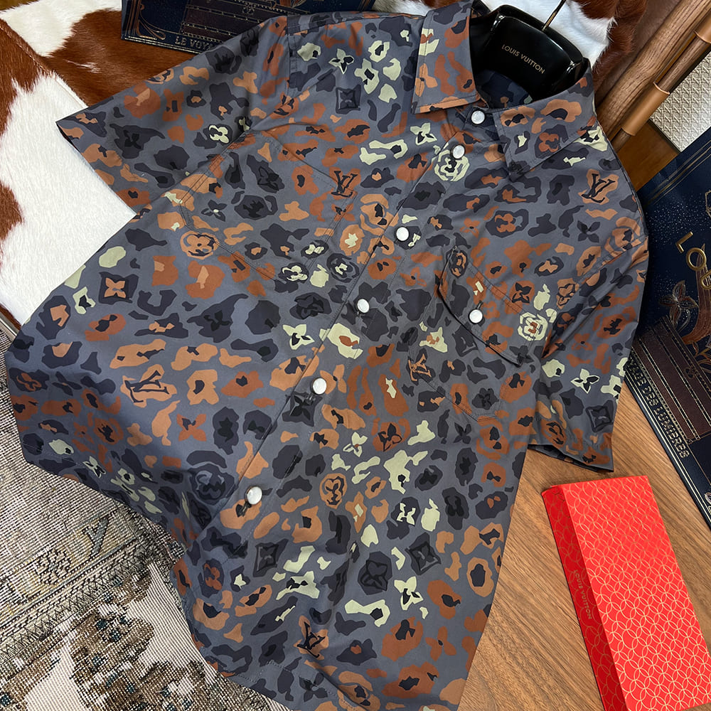LV UNISEX SHIRT(size:S|M|L|XL)