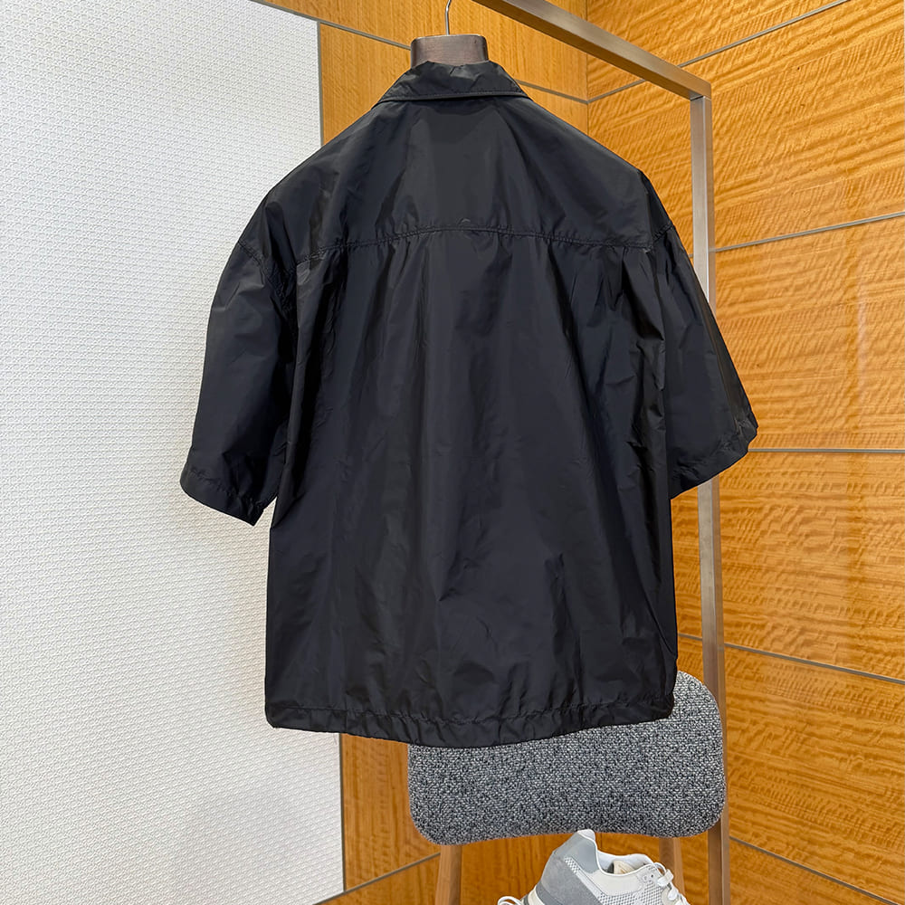 Pra*a UNISEX SHIRT(size:S|M|L|XL)
