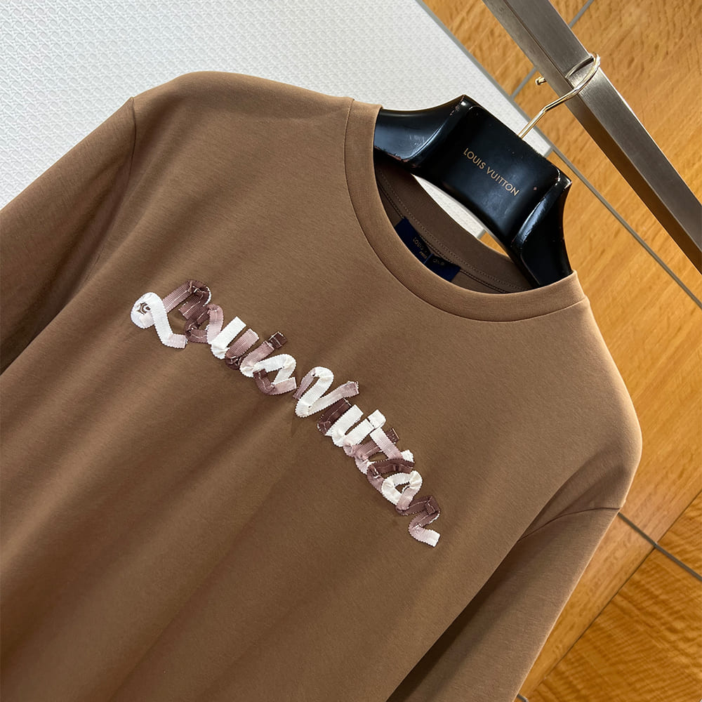 LV UNISEX SHIRT(size:XS|S|M|L)