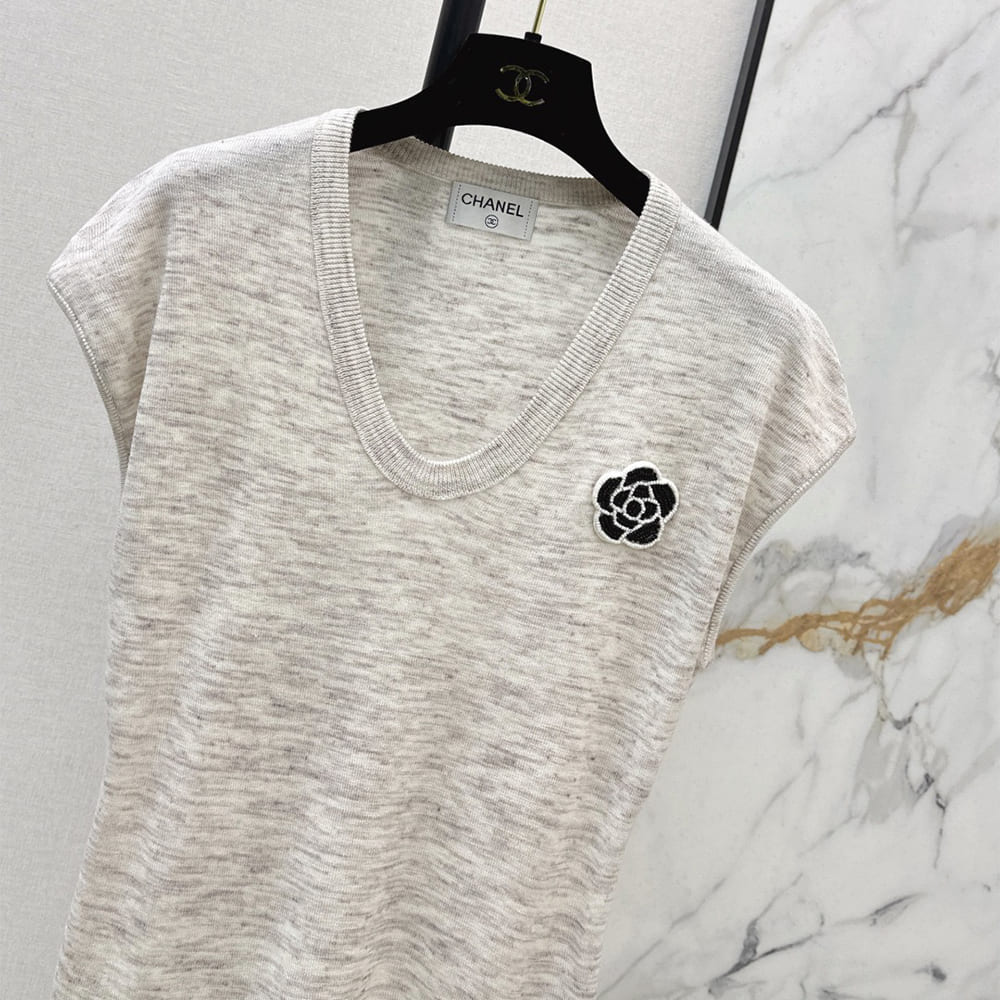 Ch**el WOMEN SHIRT(size:S|M|L)