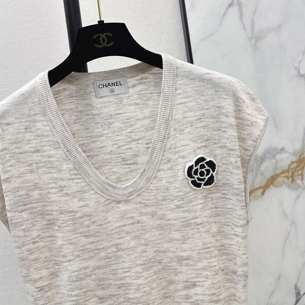 Ch**el WOMEN SHIRT(size:S|M|L)