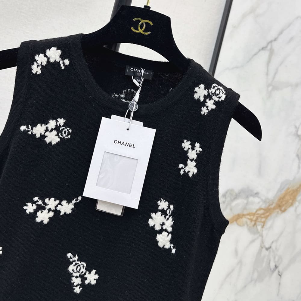 Ch**el WOMEN SHIRT(size:S|M|L)