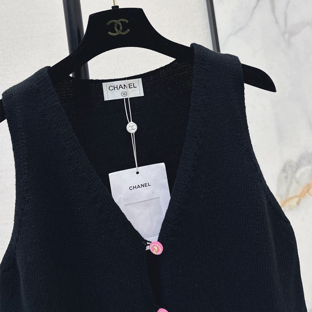 Ch**el WOMEN SHIRT(size:S|M|L)