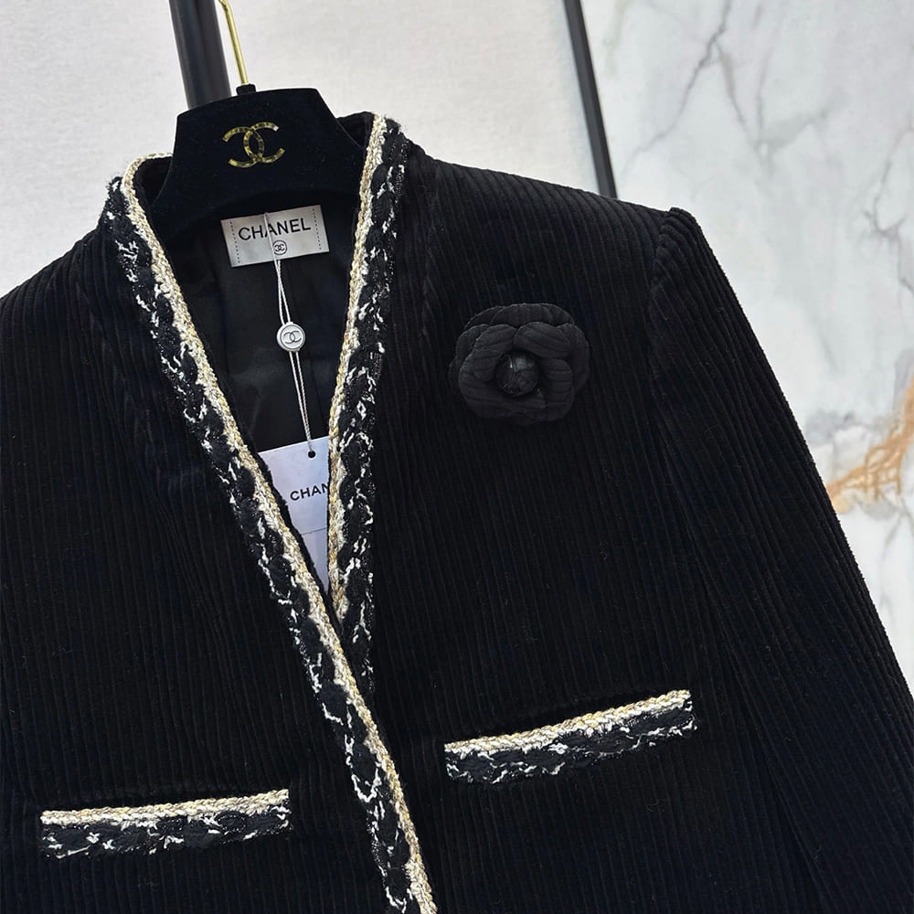 Ch**el WOMEN COAT(size:S|M|L)