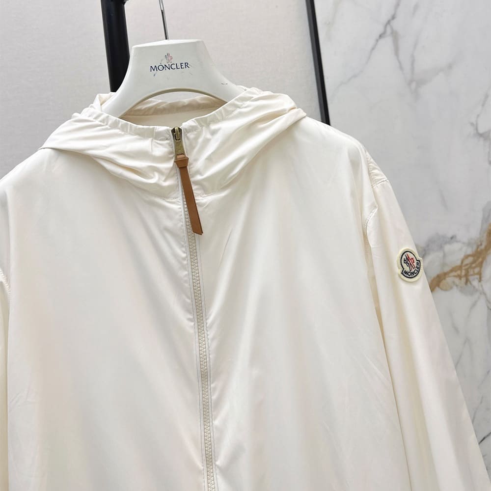 MONCLER WOMEN COAT(size:0|1|2)