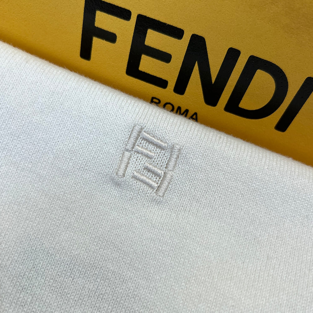F**di UNISEX SHIRT(size:S|M|L|XL)