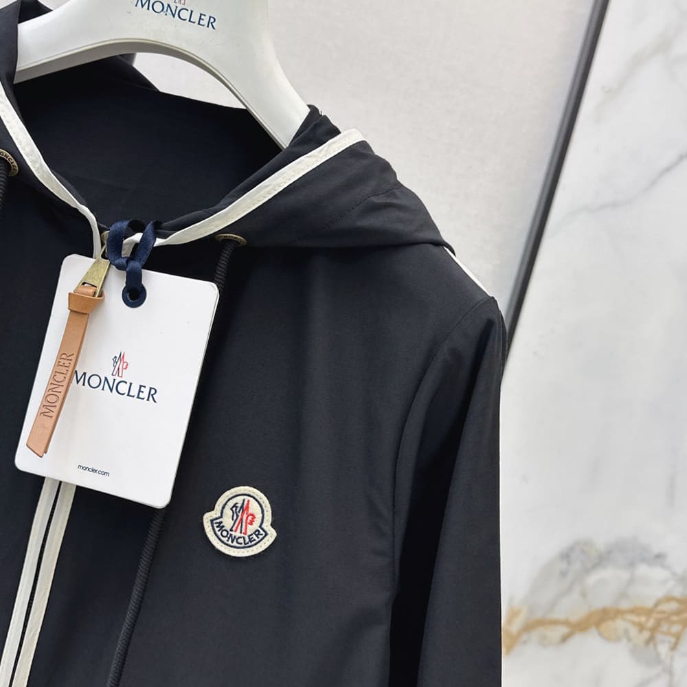 MONCLER WOMEN COAT(size:0|1|2|3)