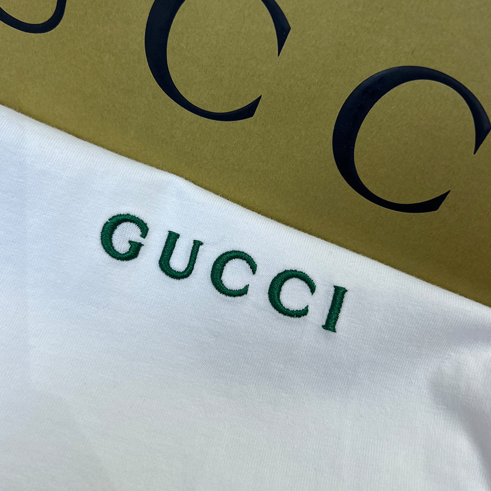 Gvc*1 UNISEX SHIRT(size:XS|S|M|L)