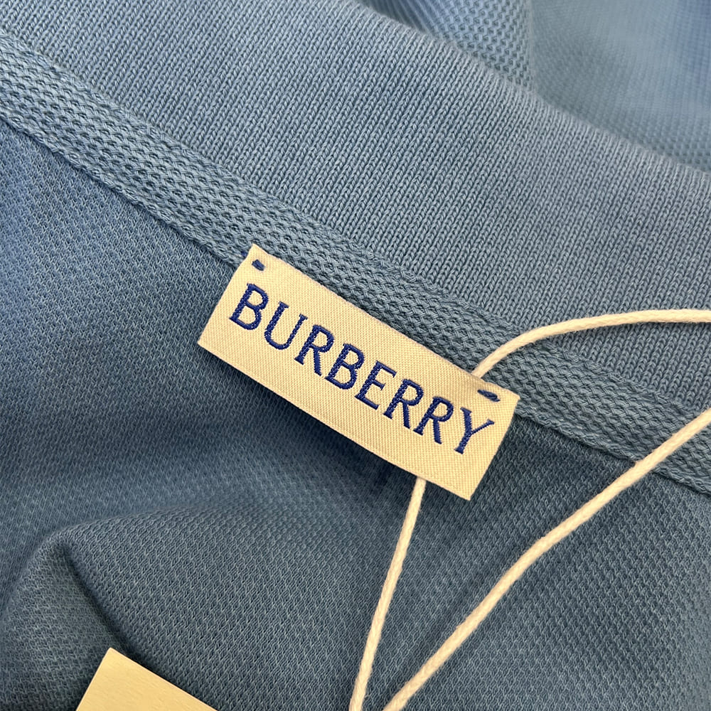 Bv*b*rry UNISEX SHIRT(size:S|M|L|XL)