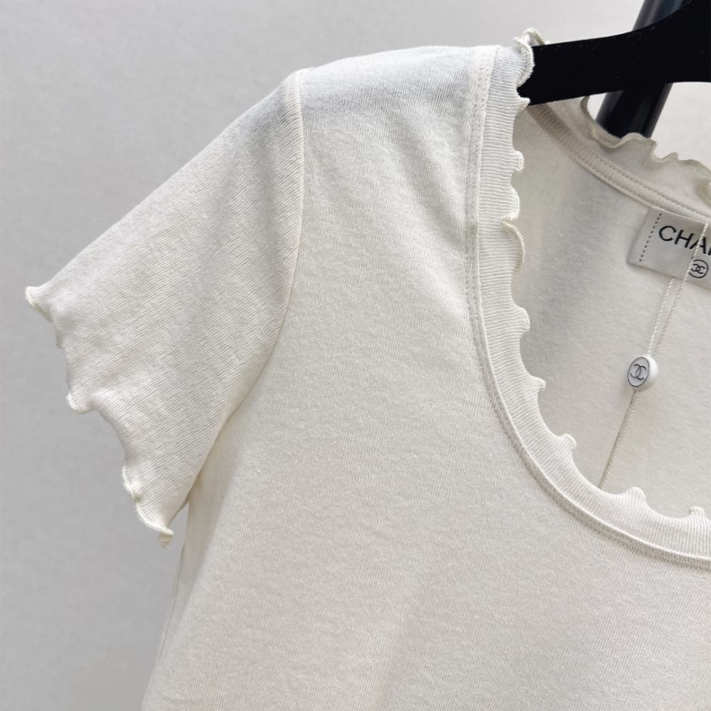 Ch**el WOMEN SHIRT(size:S|M|L)