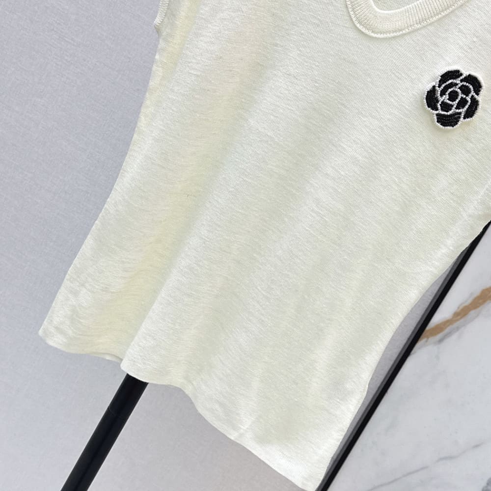 Ch**el WOMEN SHIRT(size:S|M|L)