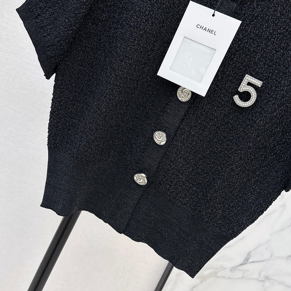 Ch**el WOMEN SHIRT(size:S|M|L)