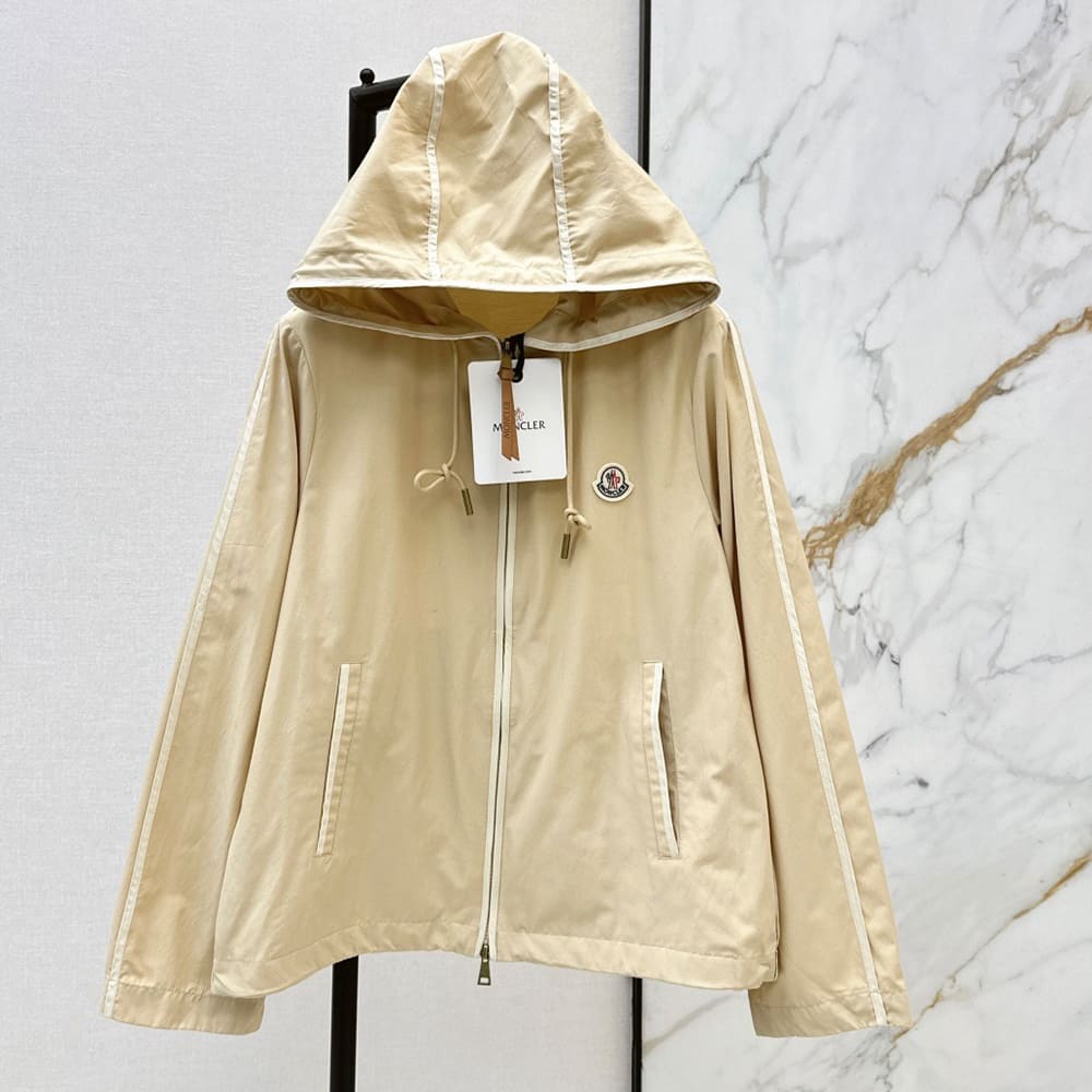 MONCLER WOMEN COAT(size:0|1|2|3)