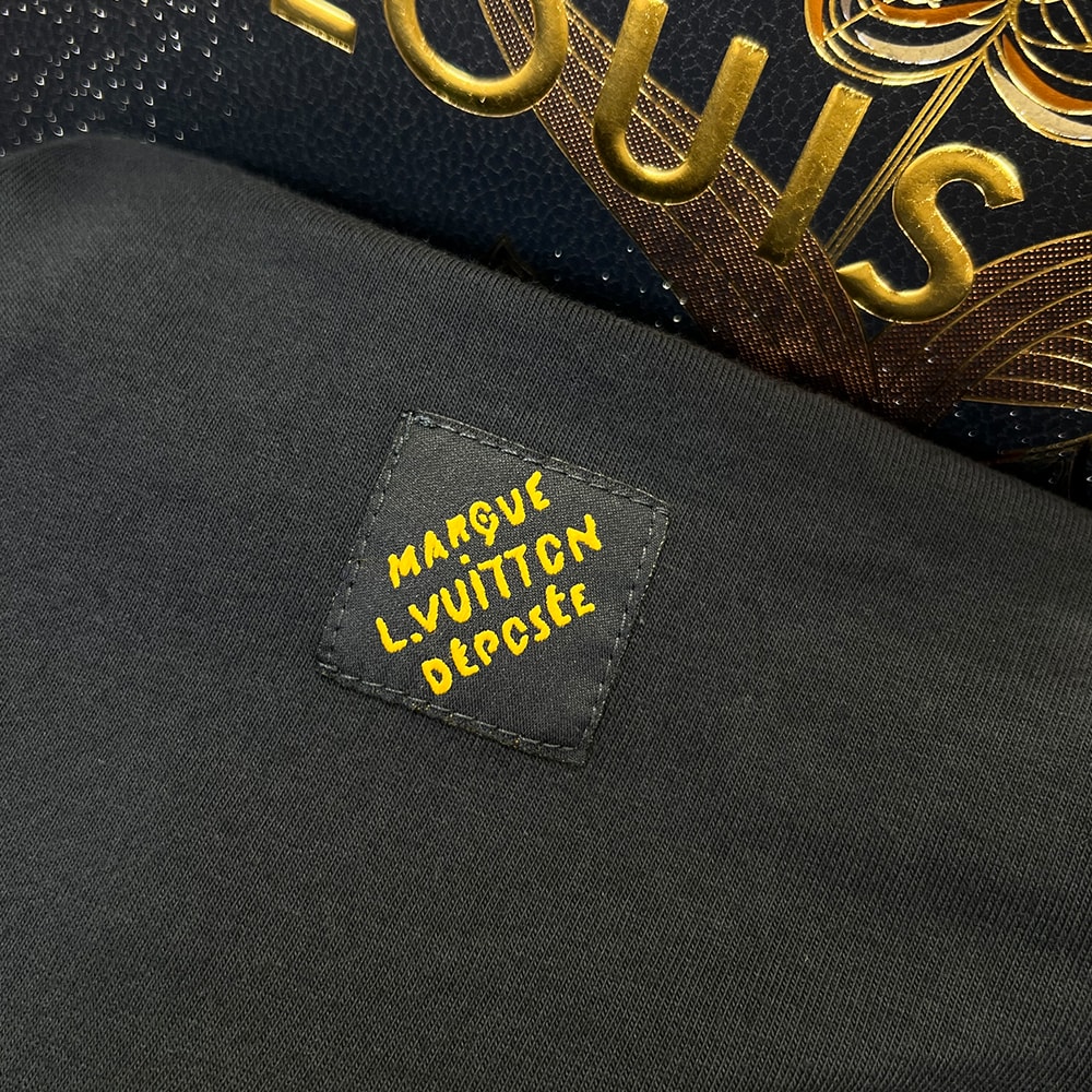 LV UNISEX SHIRT(size:S|M|L|XL)