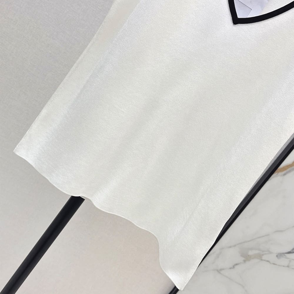 Ch**el WOMEN SHIRT(size:S|M|L)