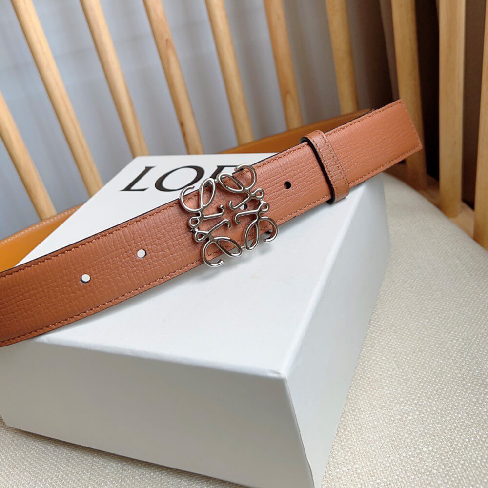 L0ew* Anagram belt in pebble grain calfskin 32mm