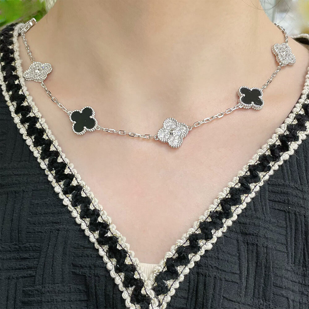 V*n Cl**f & Arpels Necklace