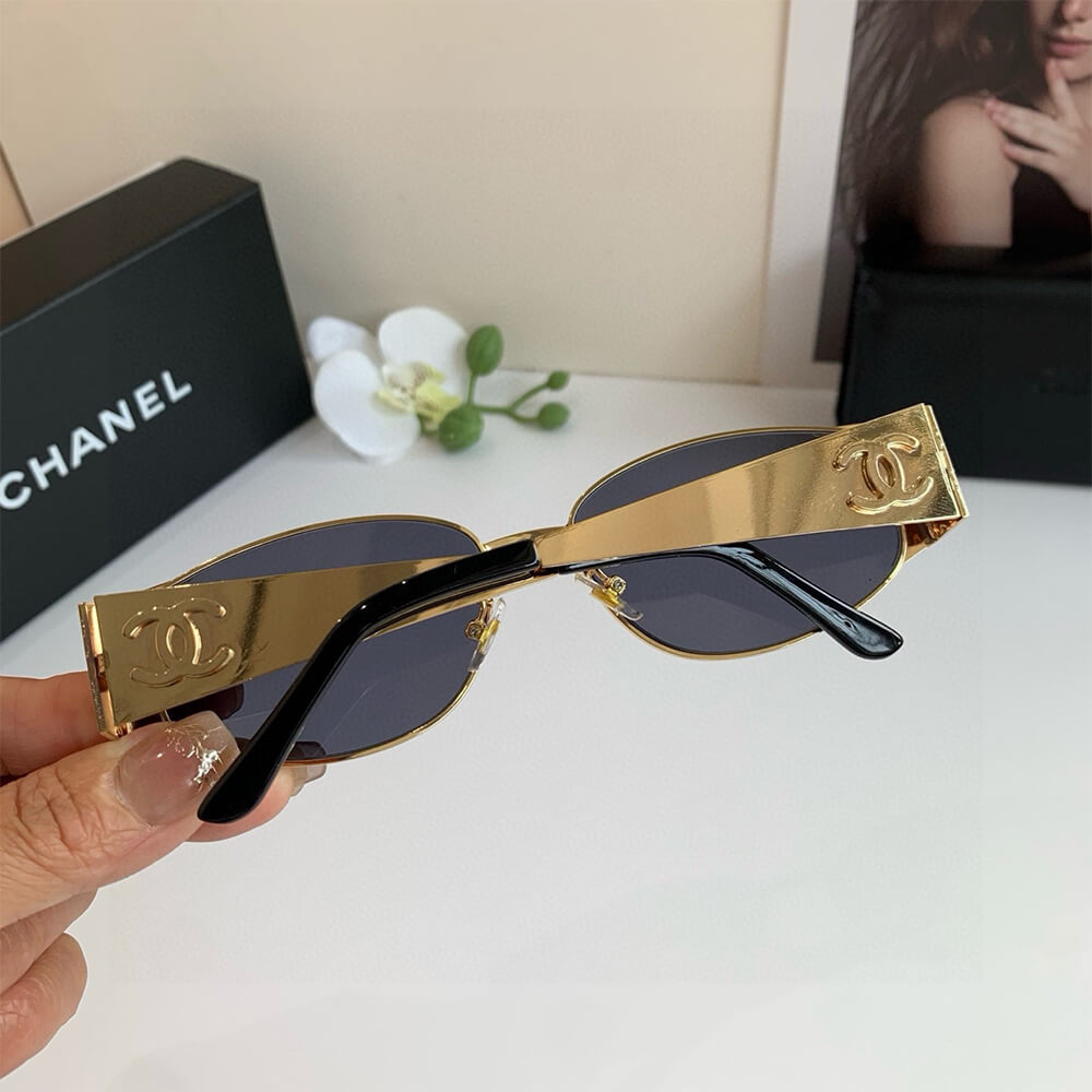 Ch**el SUNGLASSES