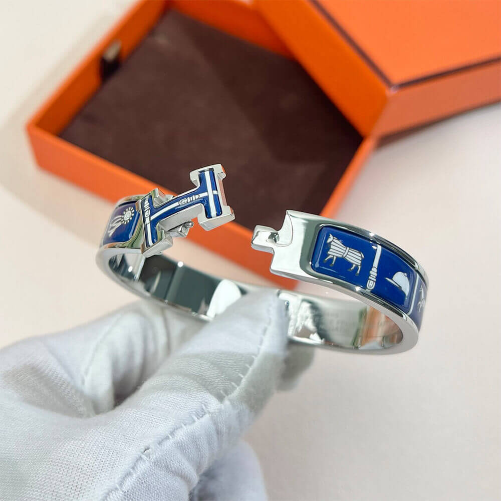 H**me5 Clic H bracelet
