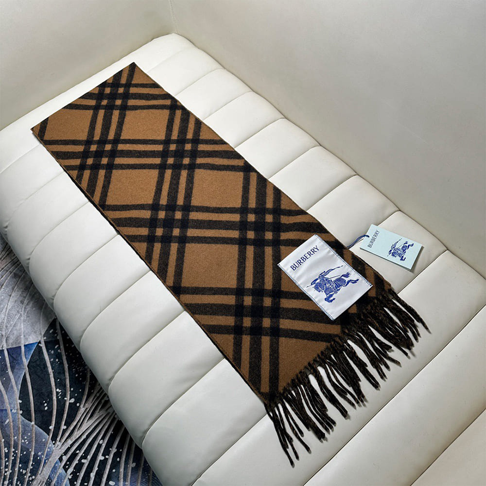 Bv*b*rry Check Cashmere Scarf