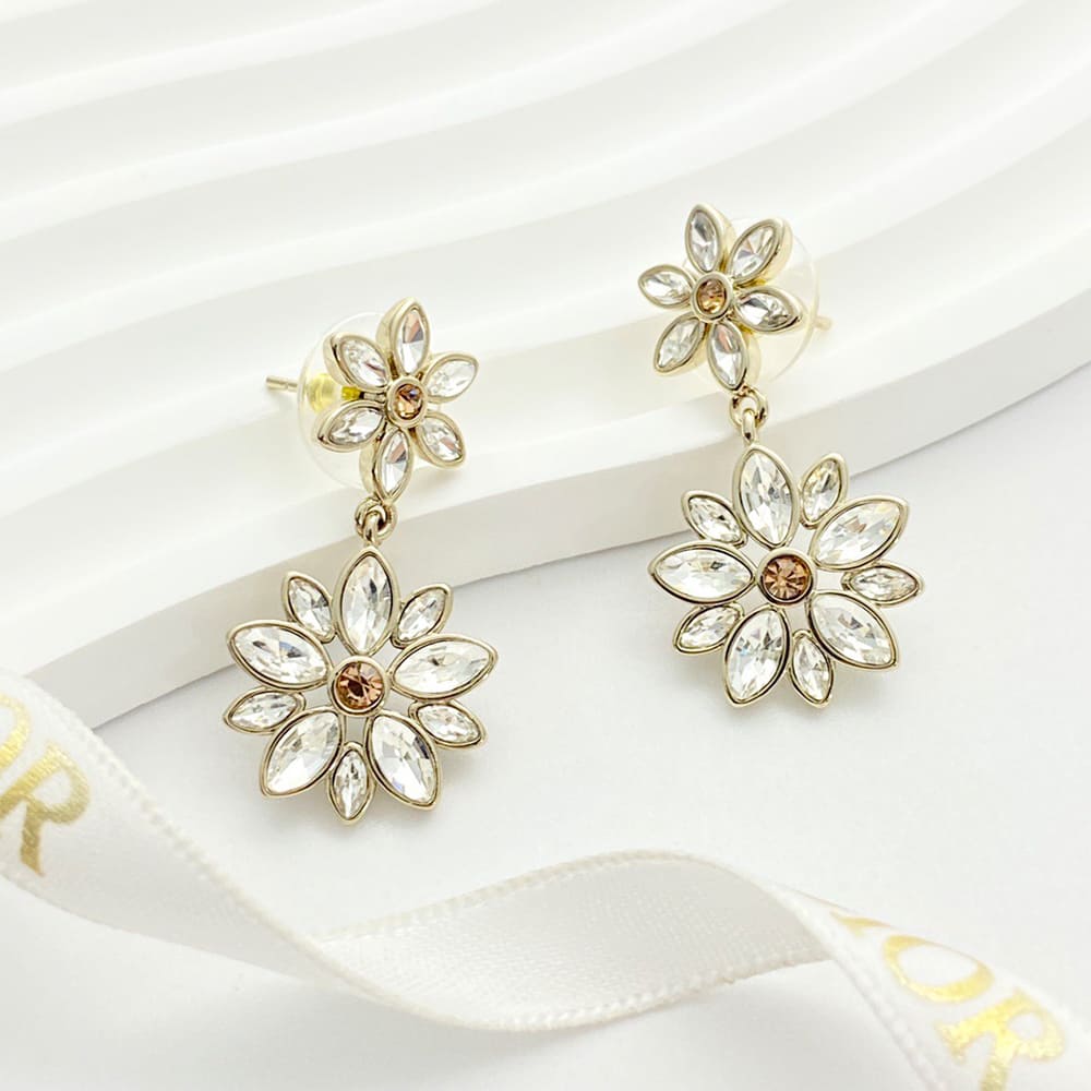 D10r Fleur de Glace earrings