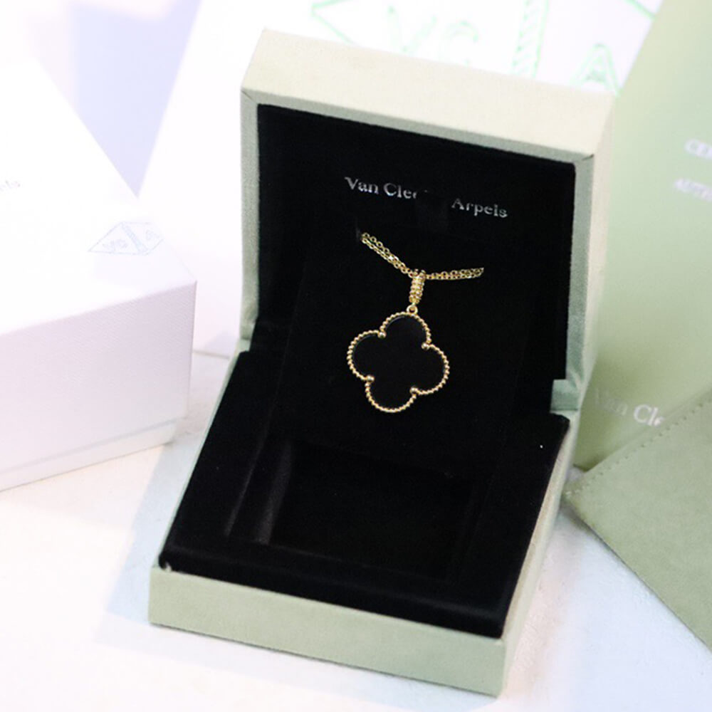 VCA necklace
