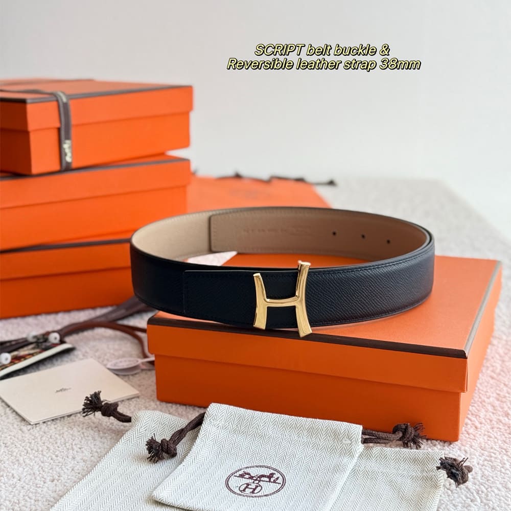 H**me5 Script belt buckle & Reversible leather strap 38 mm