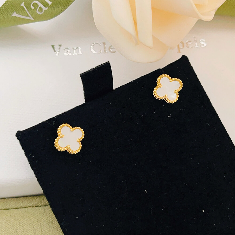VCA Alhambra Earrings