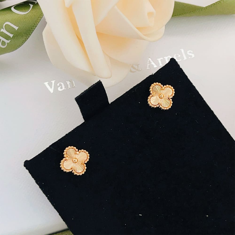 VCA Alhambra Earrings