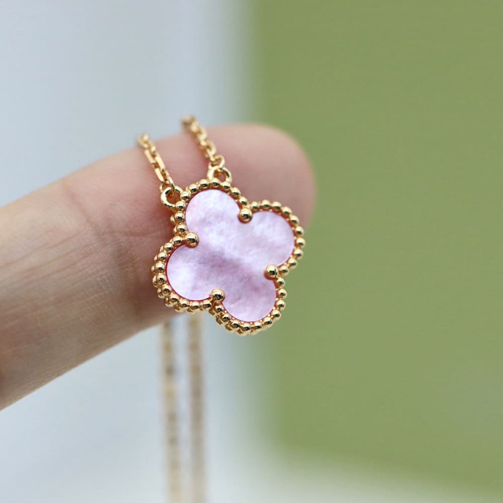 VCA necklace