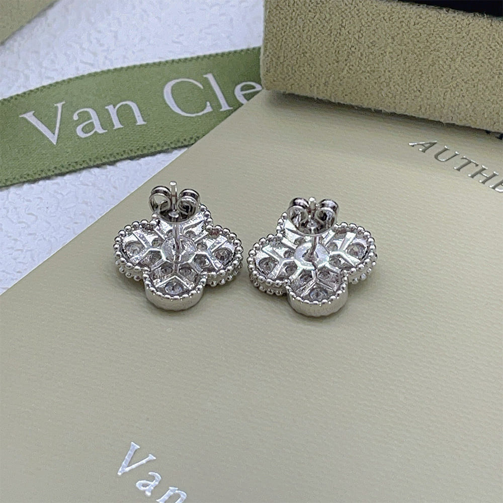 VCA Alhambra Earrings