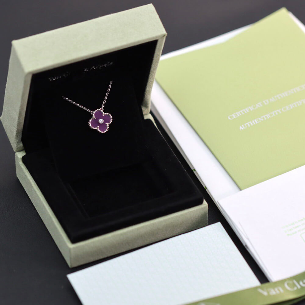 VCA necklace