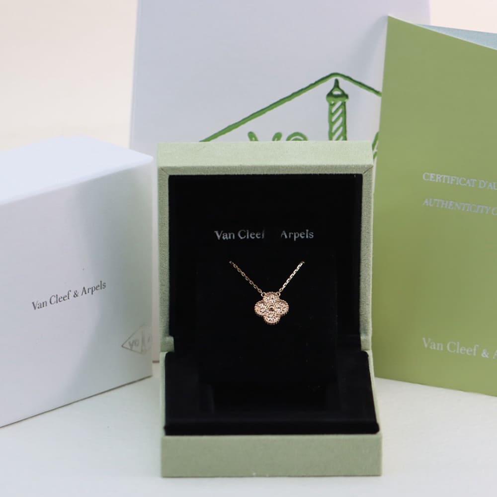 VCA necklace