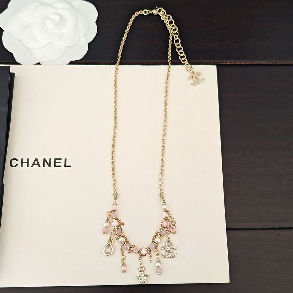 Ch**el necklace