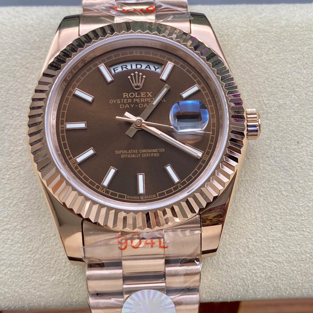 R01ex Day-Date 40