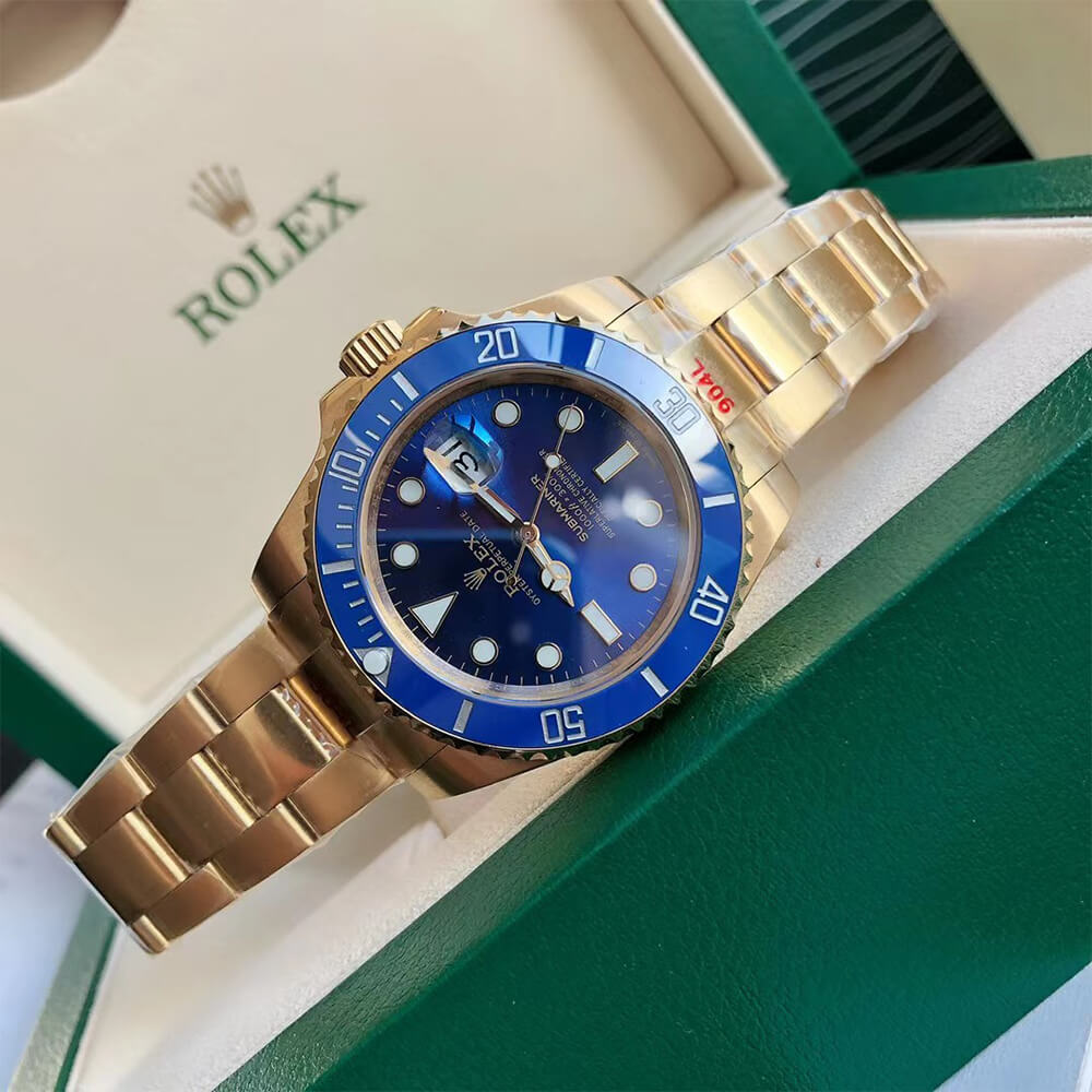 R01ex Submariner Date