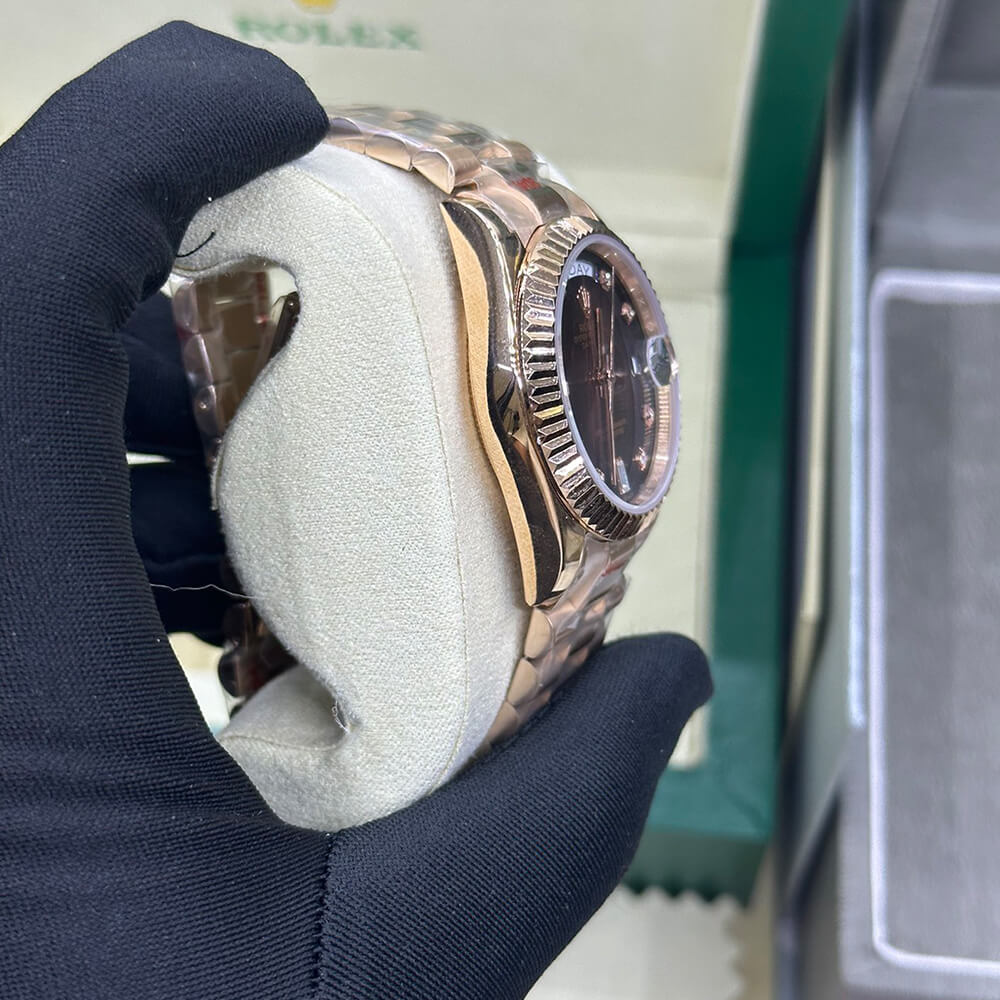 R01ex Day-Date 36