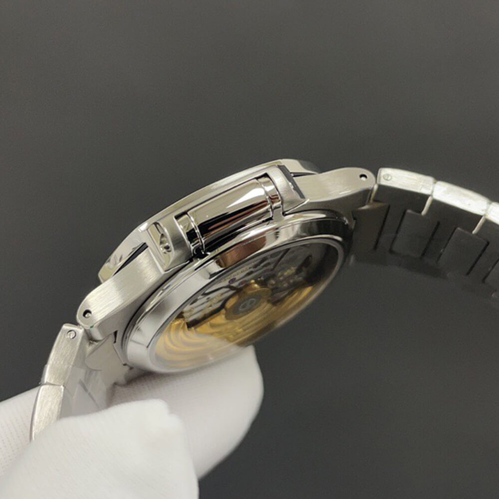 Pat*k Phi1i*pe 7118/1A