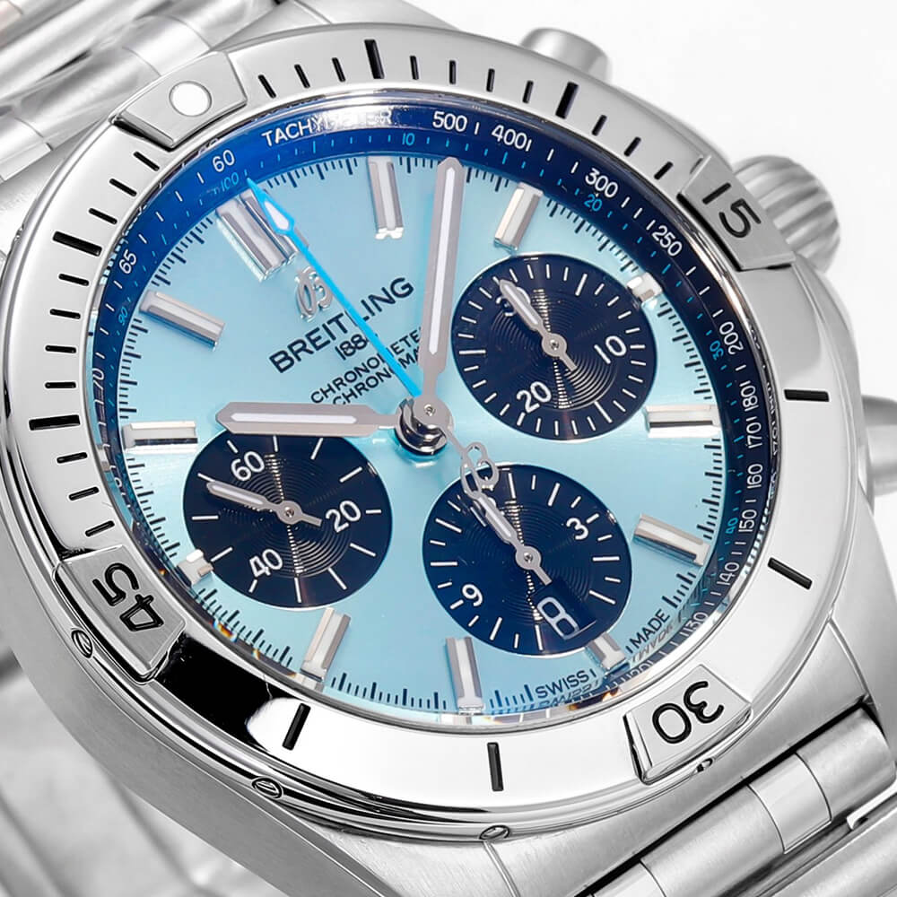 Breitling Chronomat B01 42