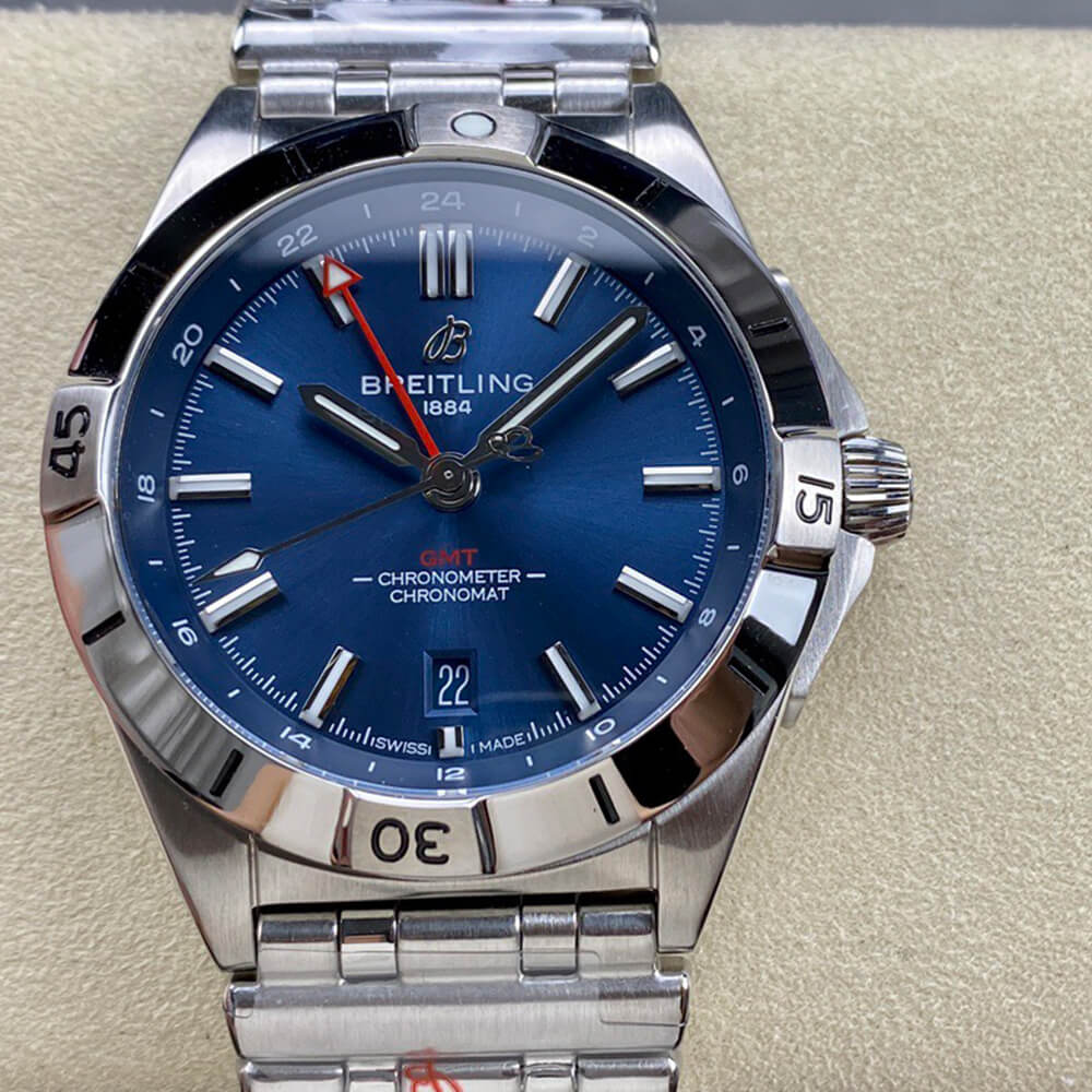 Breitling Chronomat Automatic GMT 40
